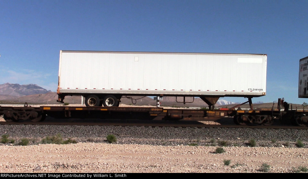 WB Intermodal Frt at Erie NV -66